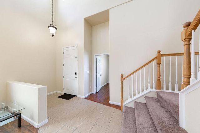 2027 Evening St, Stockton, CA 95209