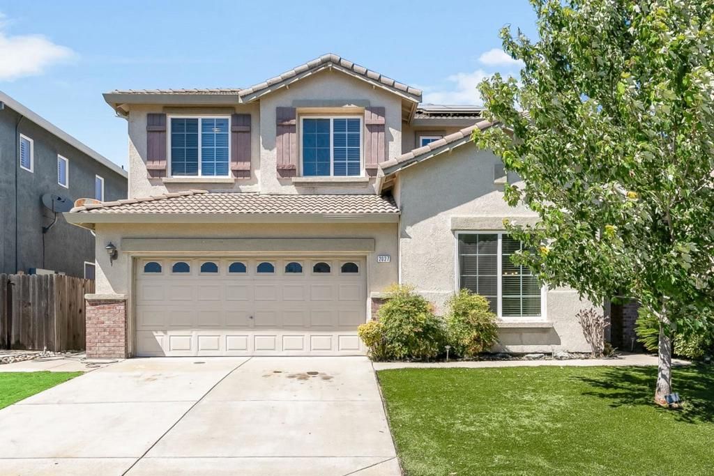Image 2 of property listing at 2027 Evening St, Stockton, CA 95209