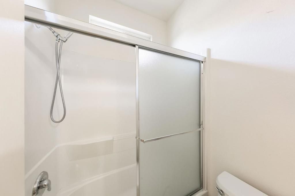 Image 48 of property listing at 2027 Evening St, Stockton, CA 95209
