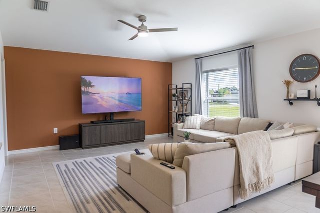 17762 Paradiso WAY, North Fort Myers, FL 33917