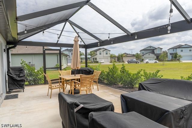 17762 Paradiso WAY, North Fort Myers, FL 33917
