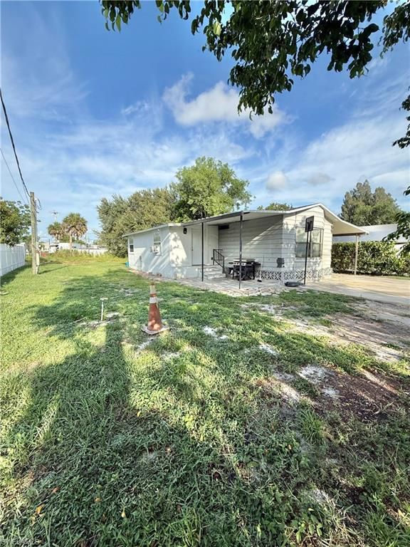 26646 Token CT, BONITA SPRINGS, FL 34135 — photo 2