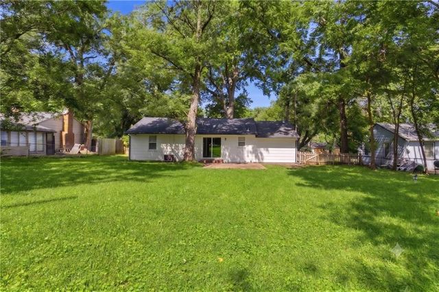 10515 Palmer Avenue, Kansas City, MO 64134