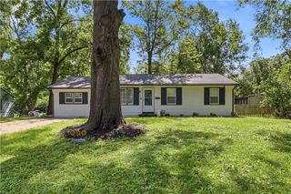 10515 Palmer Avenue, Kansas City, MO 64134