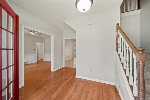 6323 DAYBREAK DR, Bartlett, TN 38135