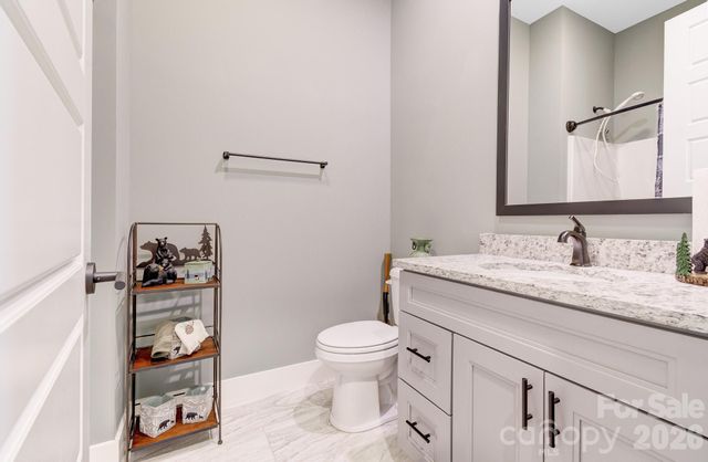 35 Cider Hill Lane, Hendersonville, NC 28792