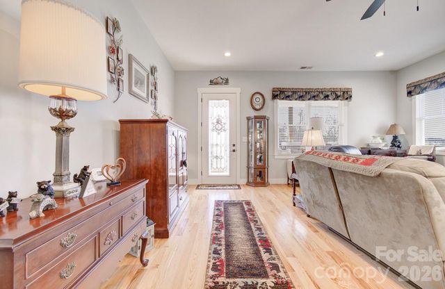 35 Cider Hill Lane, Hendersonville, NC 28792