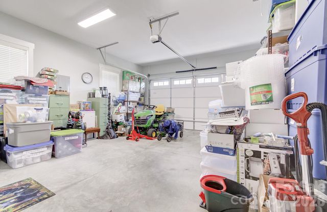 35 Cider Hill Lane, Hendersonville, NC 28792