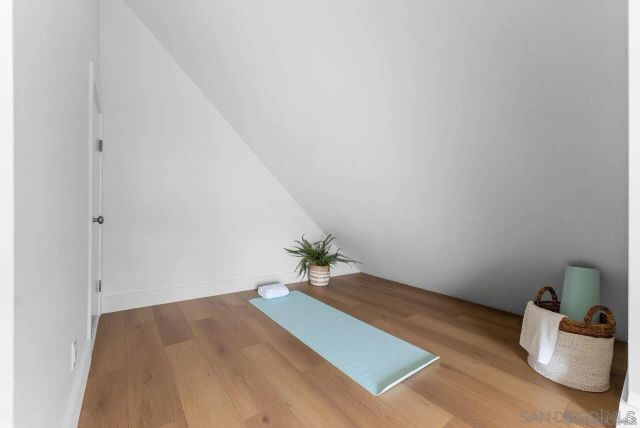 503 Rosemont St, La Jolla, CA 92037