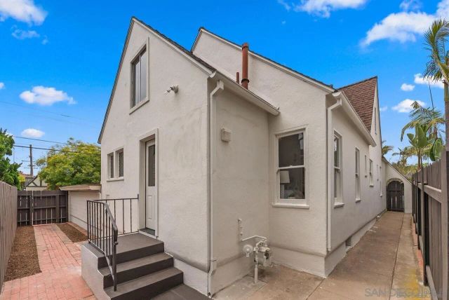 503 Rosemont St, La Jolla, CA 92037