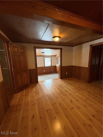 6743 hathaway Road 3, Cleveland, OH 44125