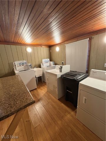 6743 hathaway Road 3, Cleveland, OH 44125