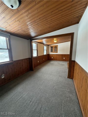 6743 hathaway Road 3, Cleveland, OH 44125