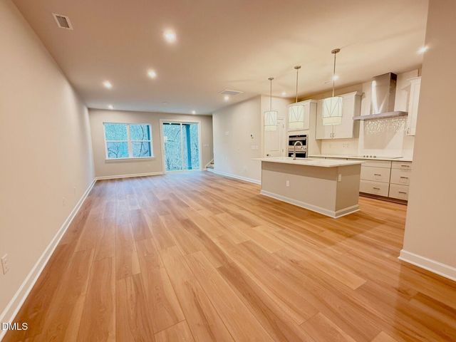 129 Pinnacle Drive, Chapel Hill, NC 27516