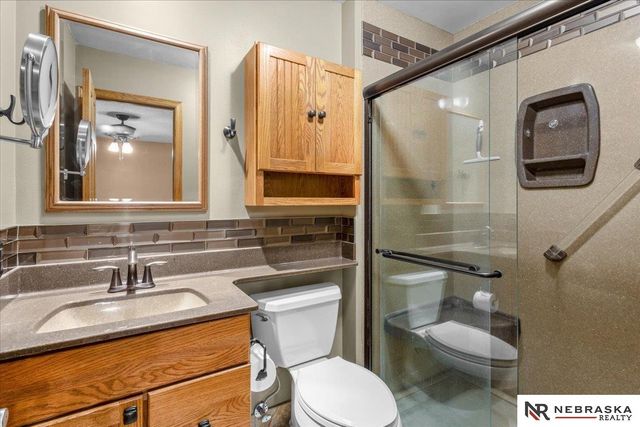 524 Sailside Drive, Lincoln, NE 68528