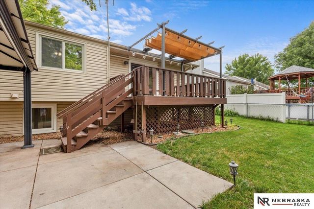 524 Sailside Drive, Lincoln, NE 68528