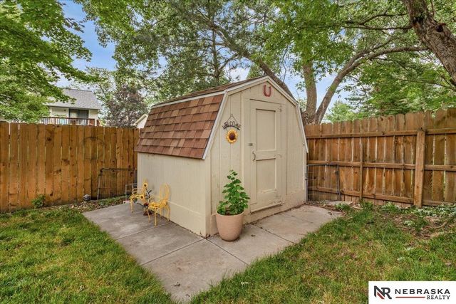 524 Sailside Drive, Lincoln, NE 68528