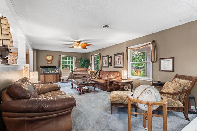 191 E 112 S, Valparaiso, IN 46383