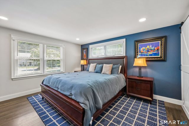 6 Fencove Court, Old Saybrook, CT 06475