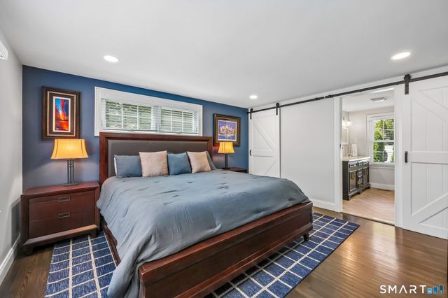6 Fencove Court, Old Saybrook, CT 06475