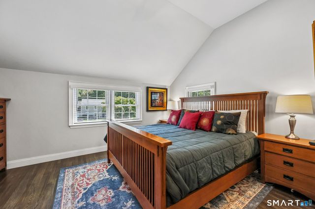 6 Fencove Court, Old Saybrook, CT 06475