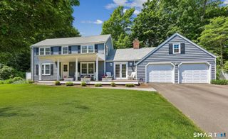 6 Fencove Court, Old Saybrook, CT 06475