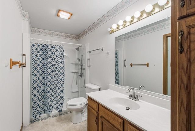 535 E Slifer Street, Portage, WI 53901