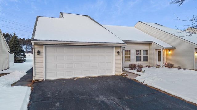535 E Slifer Street, Portage, WI 53901
