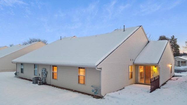 535 E Slifer Street, Portage, WI 53901