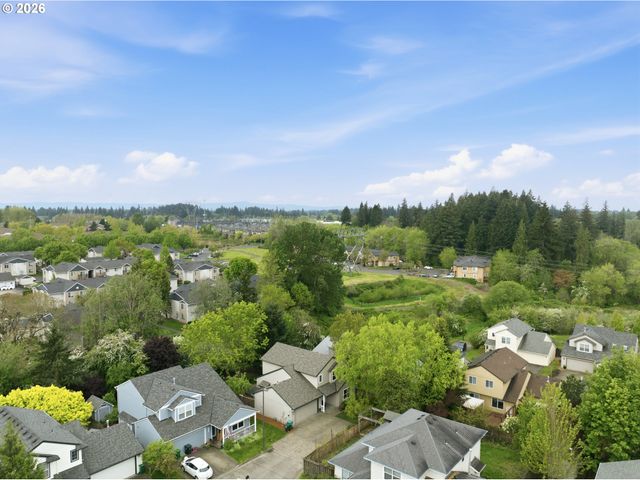 1331 Ne 85TH Ct, Hillsboro, OR 97006