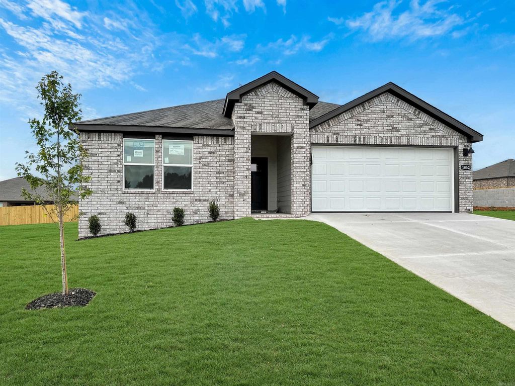 6305 Warwick Drive, Bryant, AR 72002