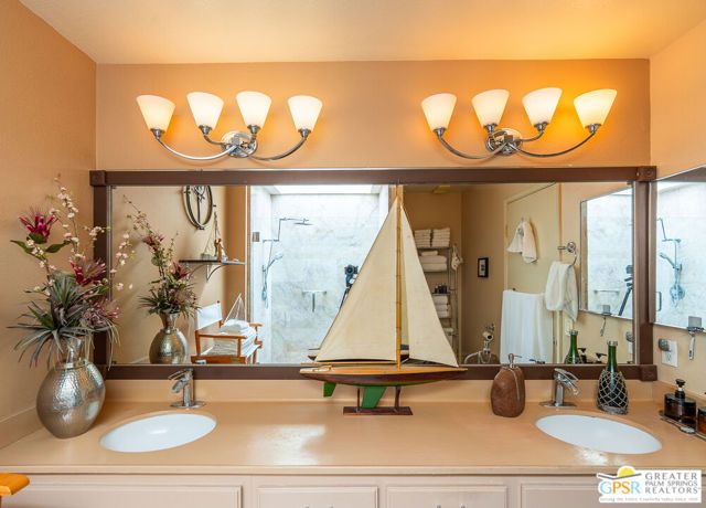 35937 Paseo Circulo, Cathedral City, CA 92234