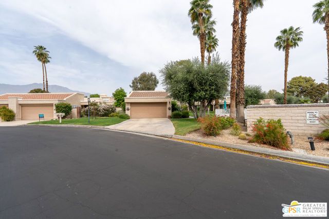 35937 Paseo Circulo, Cathedral City, CA 92234