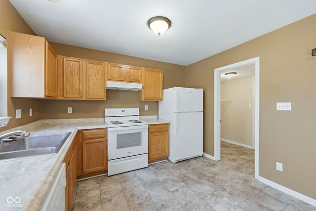 4324 Blue Spruce Court, Greenwood, IN 46143