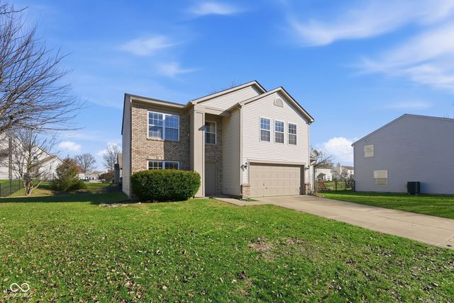 4324 Blue Spruce Court, Greenwood, IN 46143