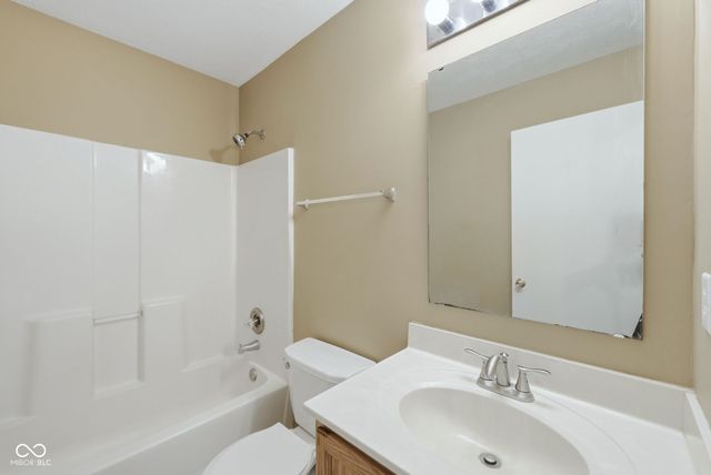 4324 Blue Spruce Court, Greenwood, IN 46143