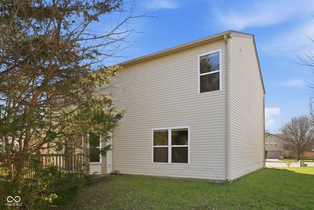 4324 Blue Spruce Court, Greenwood, IN 46143