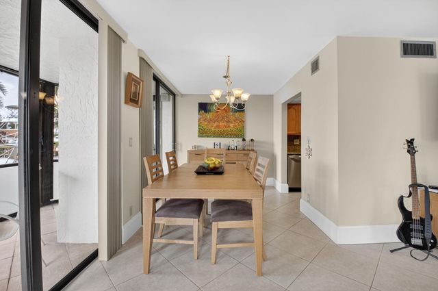 800 Jeffery Street 111, Boca Raton, FL 33487