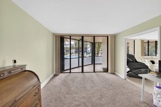 800 Jeffery Street 111, Boca Raton, FL 33487