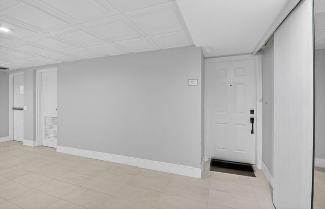 800 Jeffery Street 111, Boca Raton, FL 33487