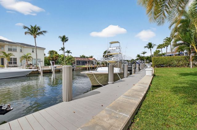 800 Jeffery Street 111, Boca Raton, FL 33487