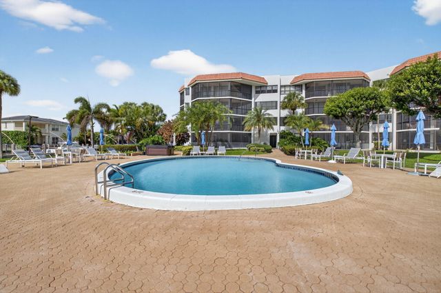 800 Jeffery Street 111, Boca Raton, FL 33487