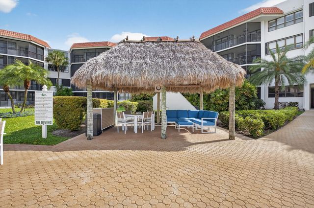 800 Jeffery Street 111, Boca Raton, FL 33487