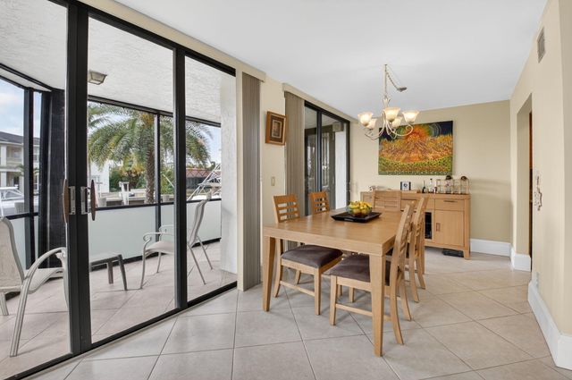 800 Jeffery Street 111, Boca Raton, FL 33487