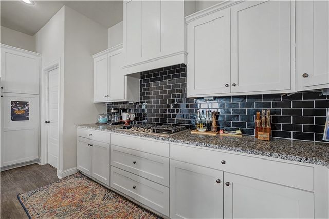 1430 Allens Mill, Cave Springs, AR 72718