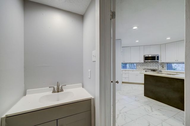 20019 Legend Oak Drive, Humble, TX 77346