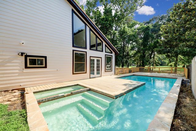 20019 Legend Oak Drive, Humble, TX 77346
