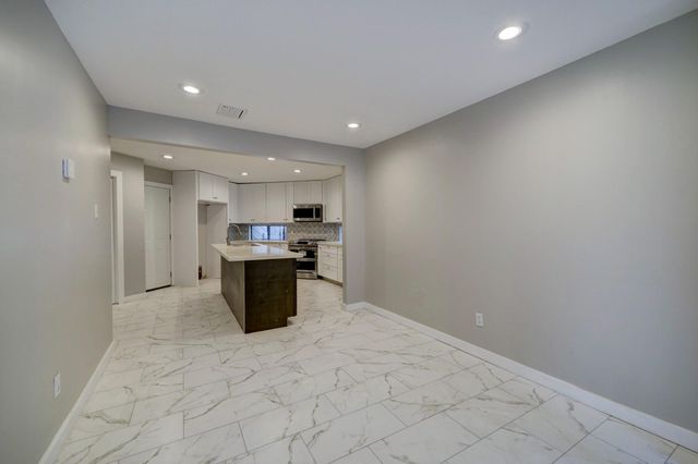 20019 Legend Oak Drive, Humble, TX 77346