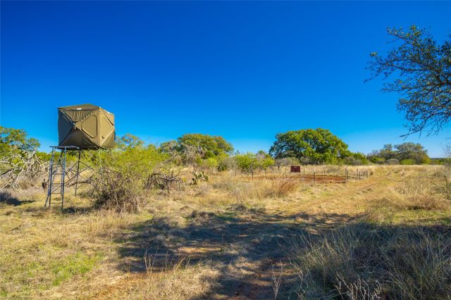 00 W McCarty LN, San Marcos, TX 78666