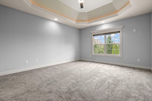 1350 Treviso Bay Drive, Valparaiso, IN 46385